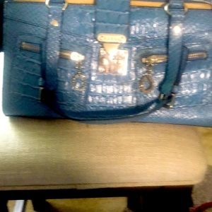 Guess hand bag blue
